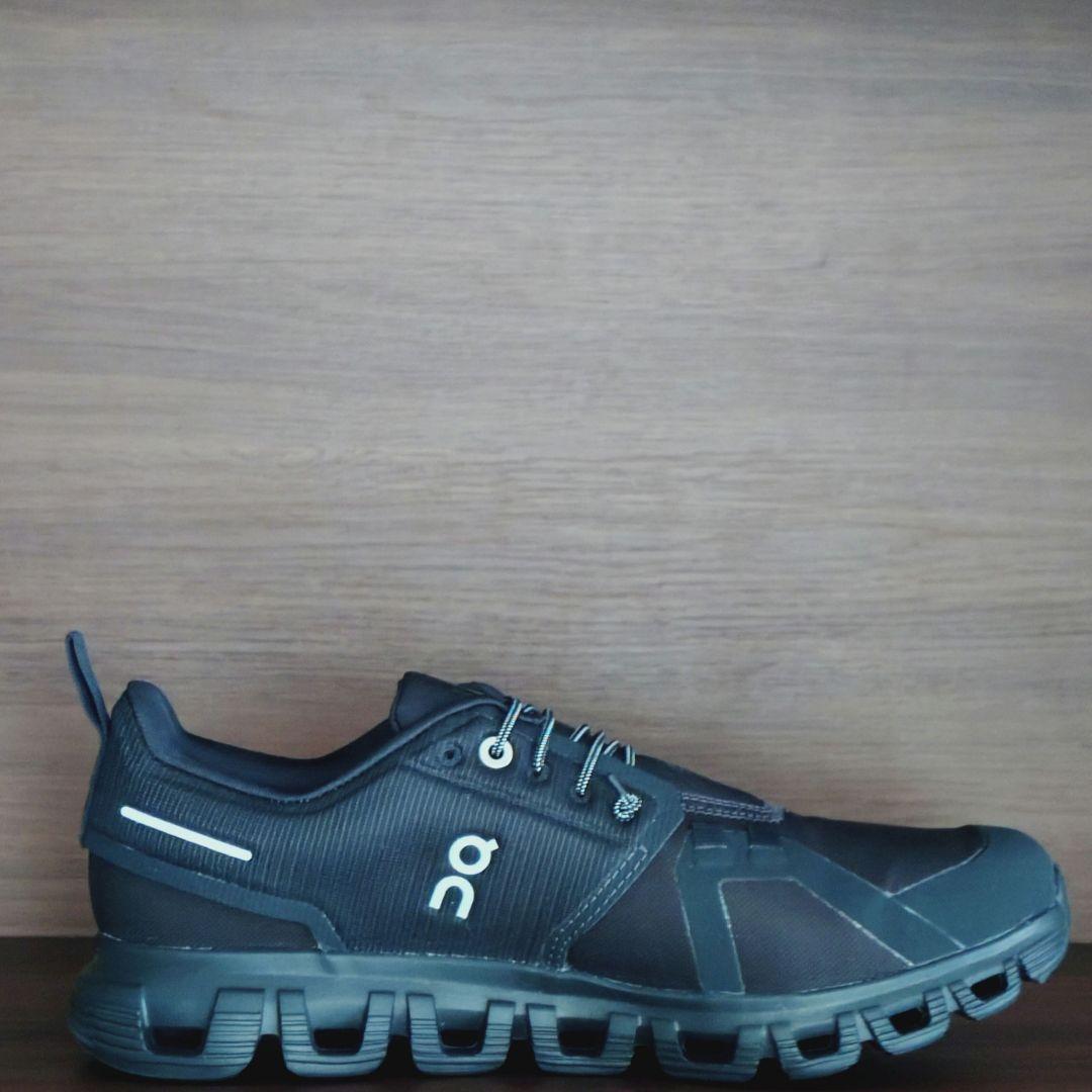 ON/オン Cloud6 WP 女性向け24.0〜25.0 説明欄必読 未使用品