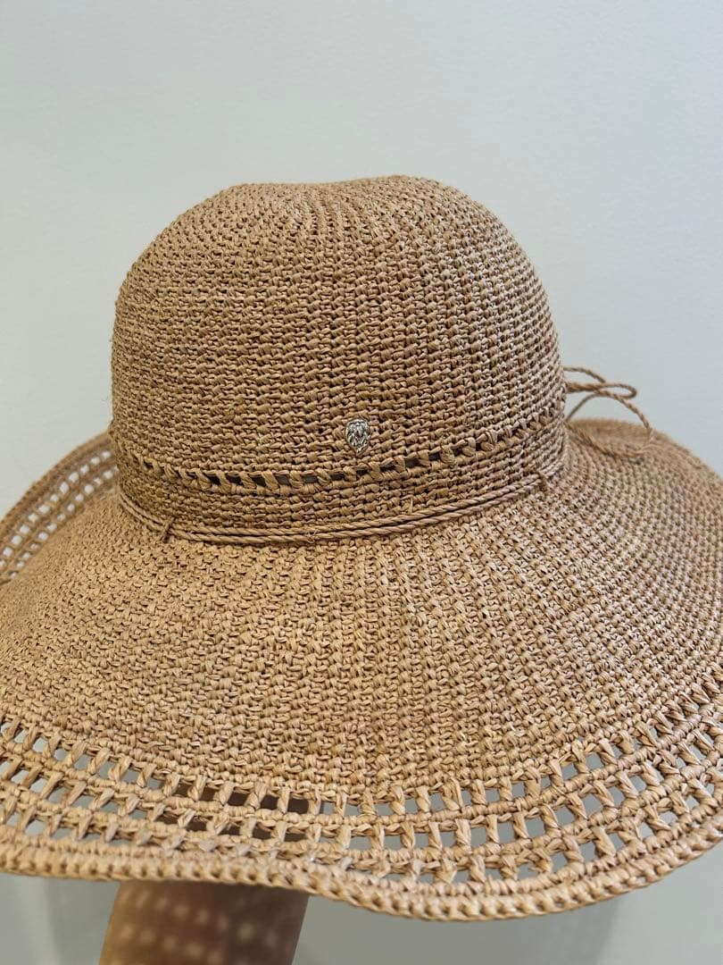 わ*め様 ヘレンカミスキー　麦わら帽子　フリーサイズ