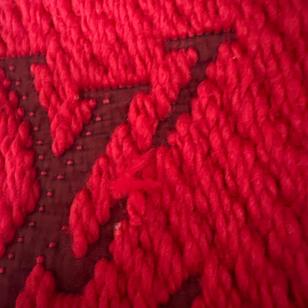 ルイ・ヴィトン レッド モノグラム マフラー