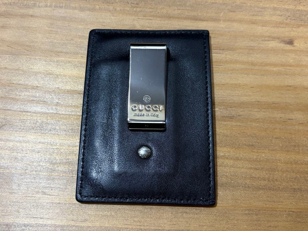 Gucci ブラック レザー マネークリップ