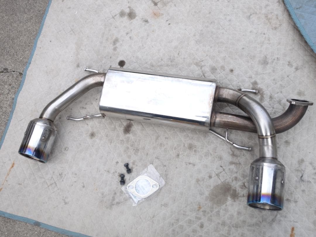 走行少 美品 オマケ付き GPスポーツ マフラー 86 brz zn6 zc6