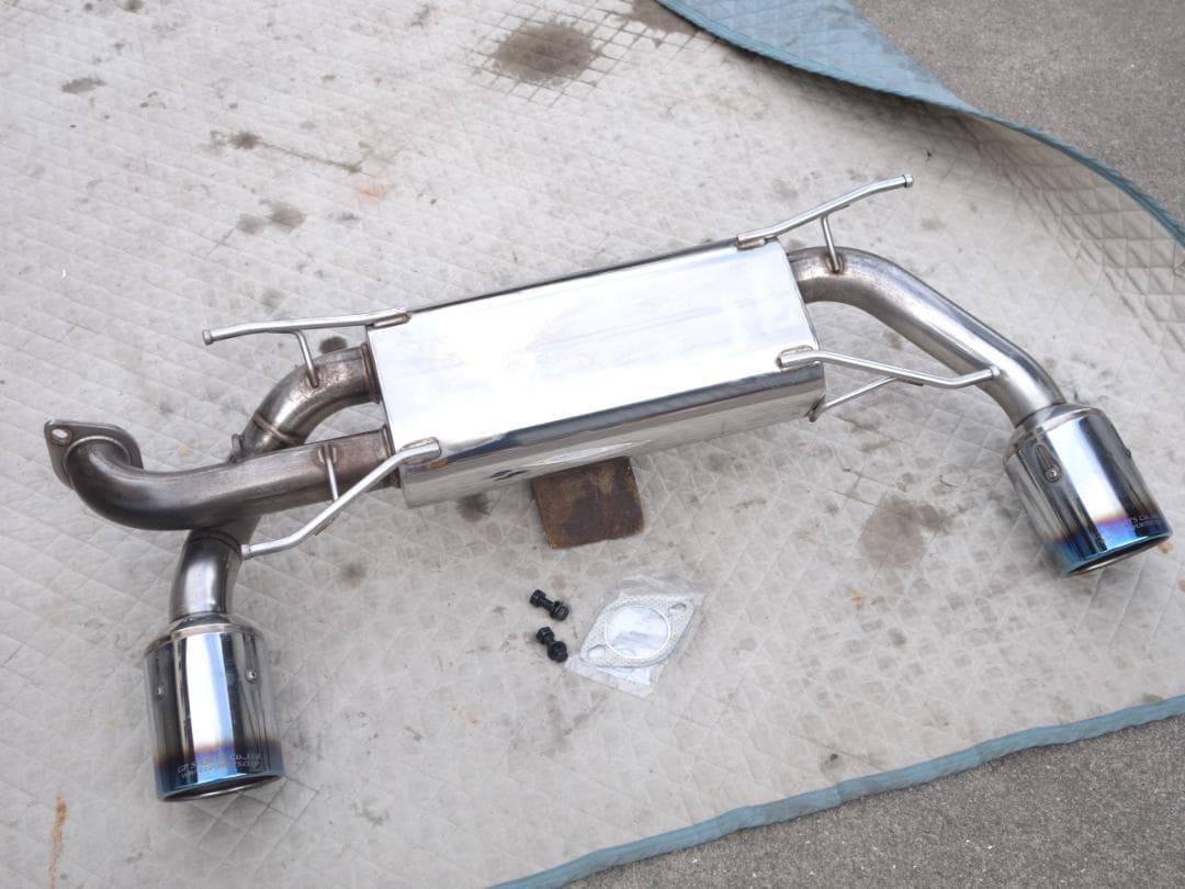 走行少 美品 オマケ付き GPスポーツ マフラー 86 brz zn6 zc6