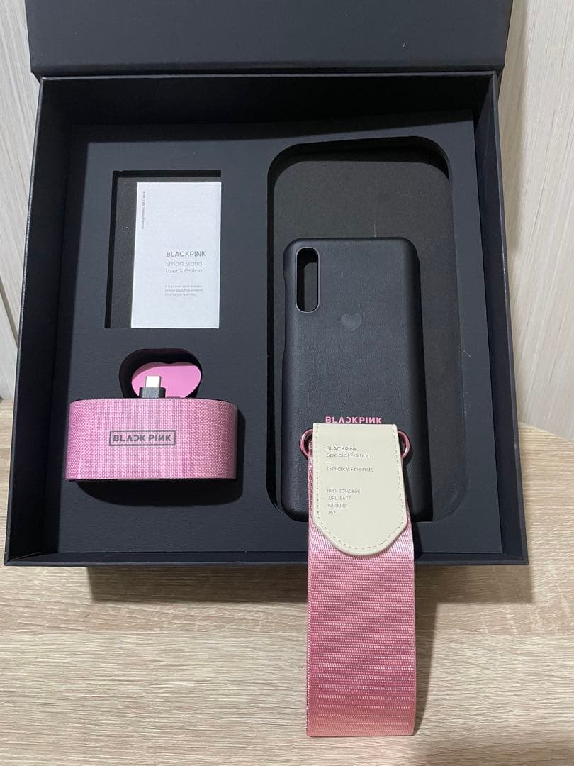 Blackpink x Galaxy 限定セット　ケース充電スタンドカード5枚