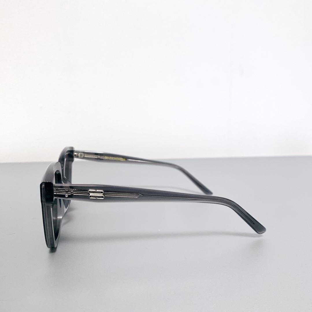 ✨新品 GENTLE MONSTER サングラス Dear 01