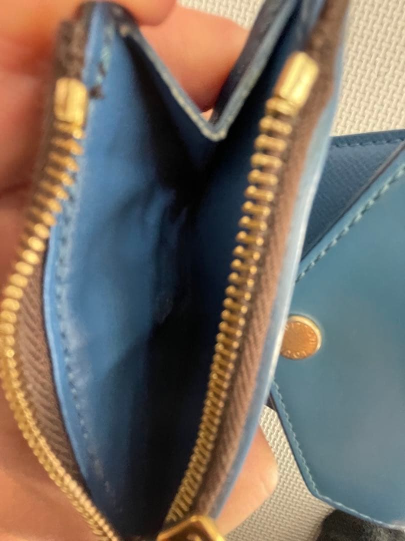 ルイヴィトン　ポルトフォイユ・ゾエ コンパクト ウォレット三つ折り財布