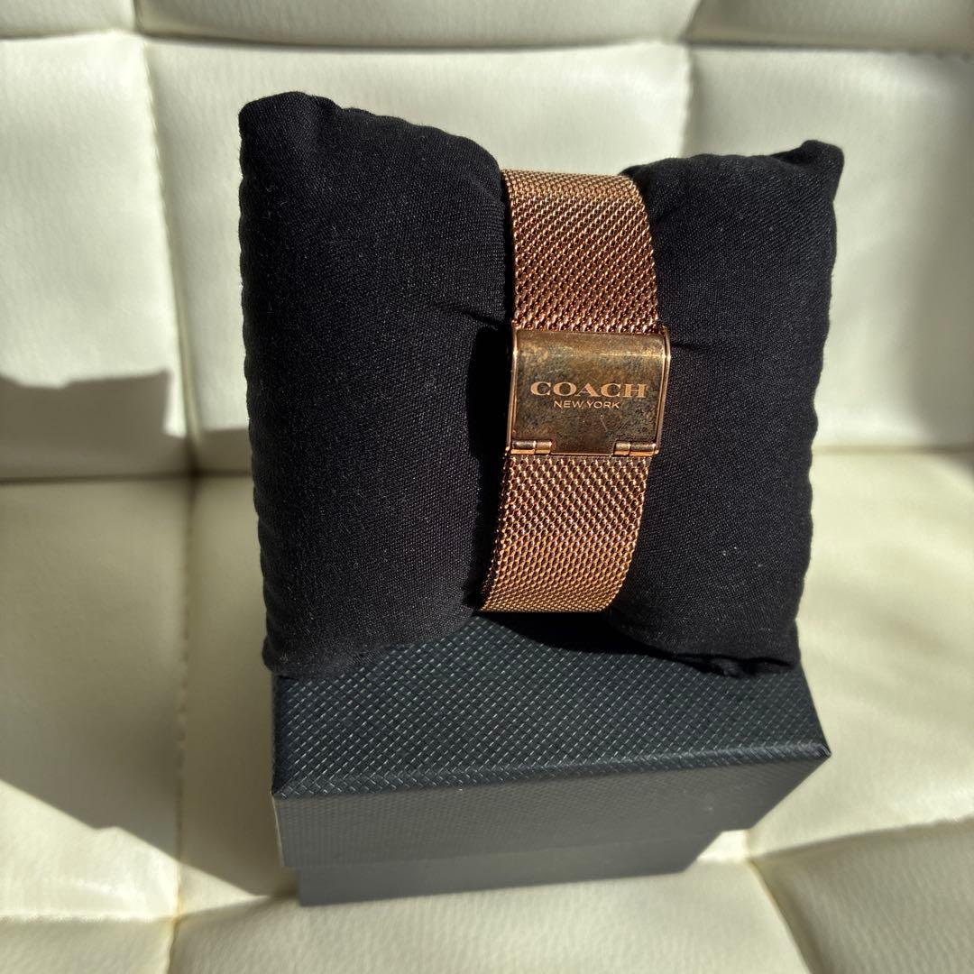 【未使用品】COACH レディース腕時計 ローズゴールド　プレゼントにも！