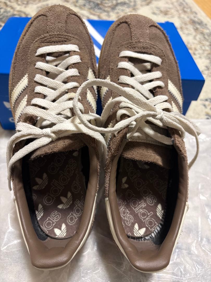 靴 adidas SPEZIAL 22.5cm