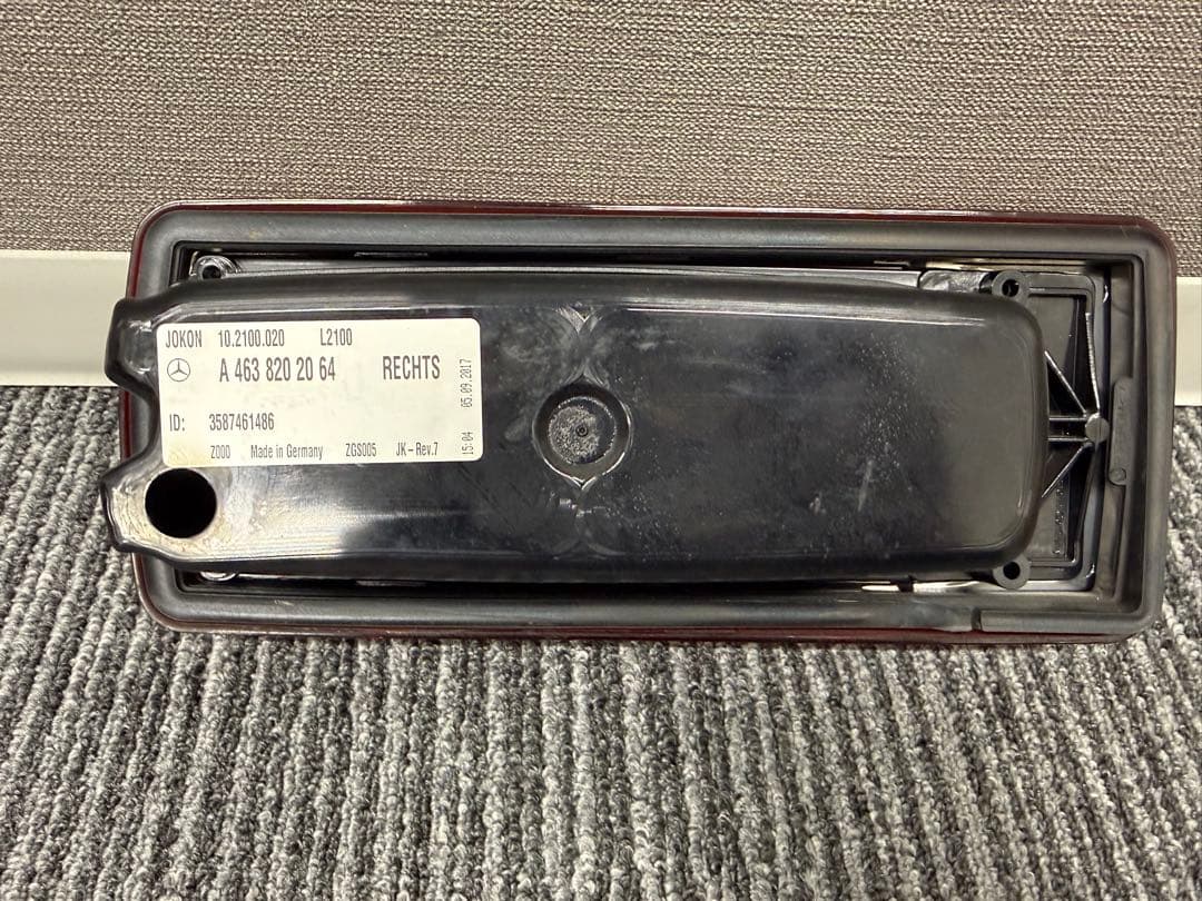 メルセデスベンツ W463後期 Gクラス純正テールライト