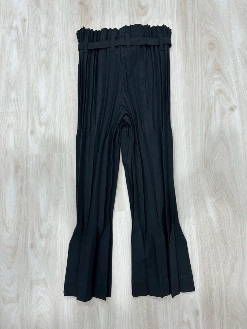 ME ミーイッセイミヤケ ボドム ズボン