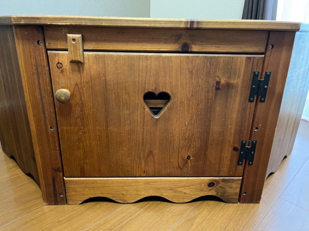 【カントリー調家具】 コーナーキャビネット／テレビ台