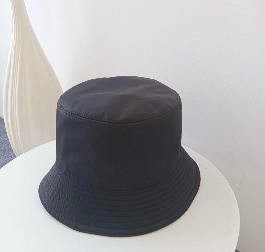 残り1点‼️PRADA バケットハット