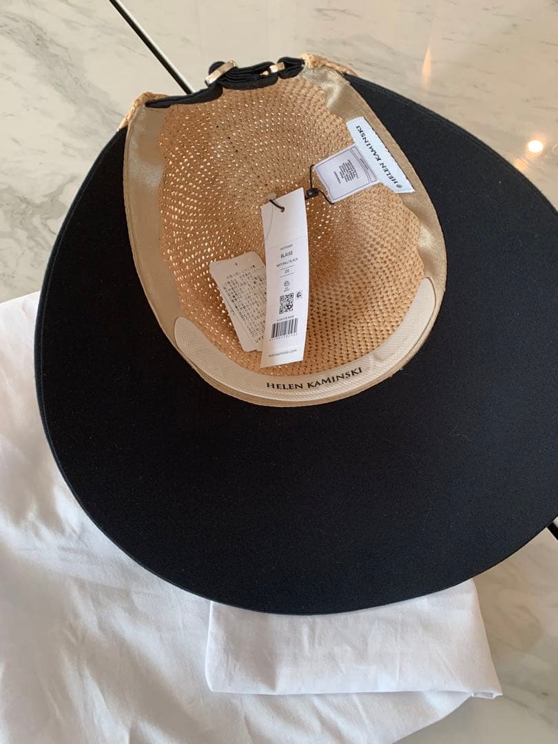 ヘレンカミンスキーHELEN KAMINSKI