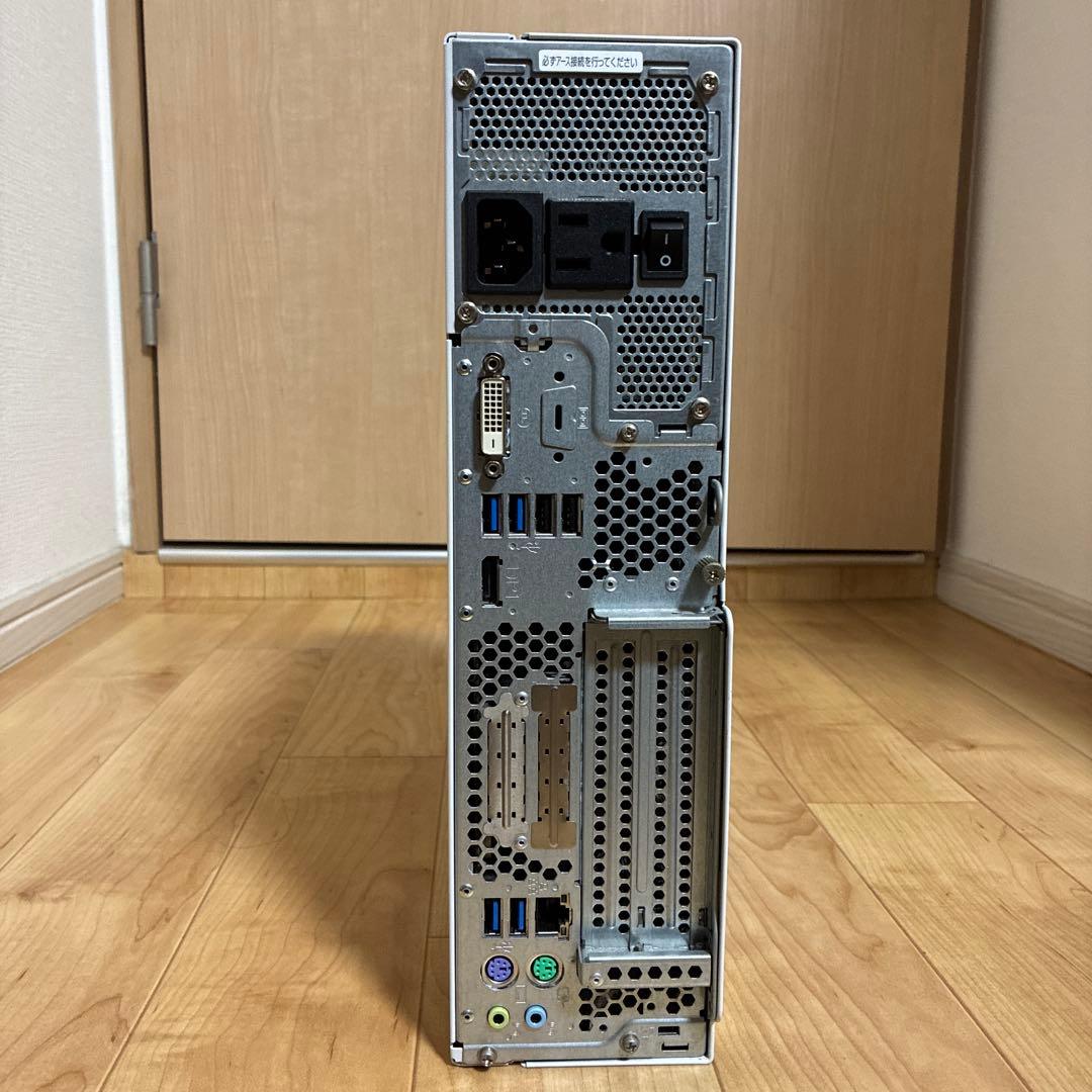 富士通 ESPRIMO FMVD43001　D588/B　i5 9500