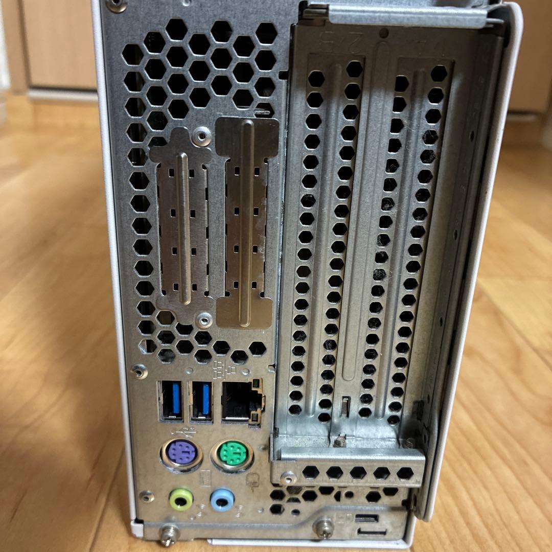 富士通 ESPRIMO FMVD43001　D588/B　i5 9500