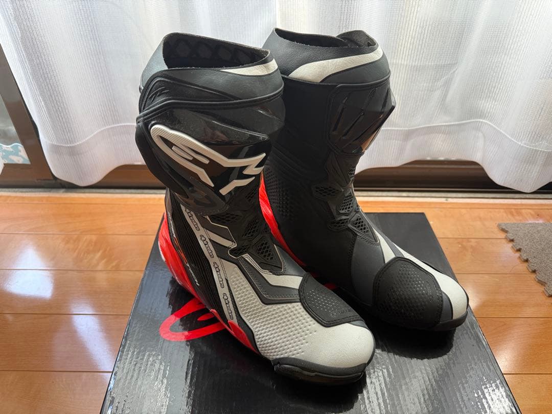 Alpinestars Supertech R ブーツ