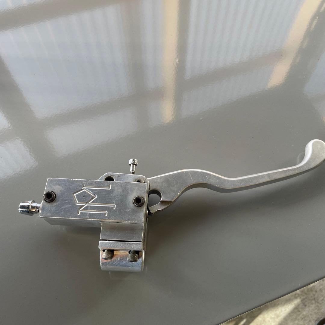 パフォーマンスマシン　フロントブレーキマスターシリンダー