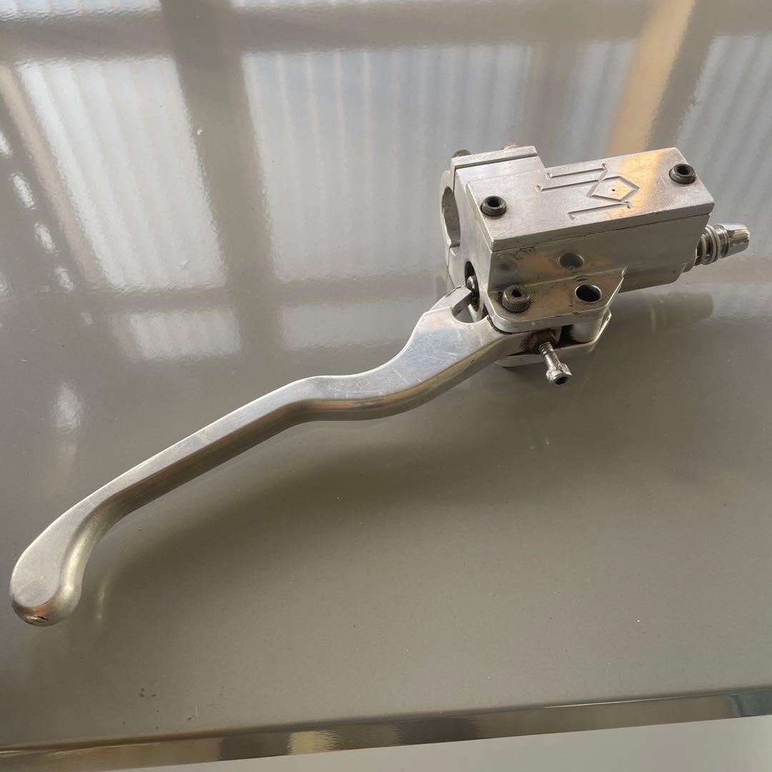 パフォーマンスマシン　フロントブレーキマスターシリンダー