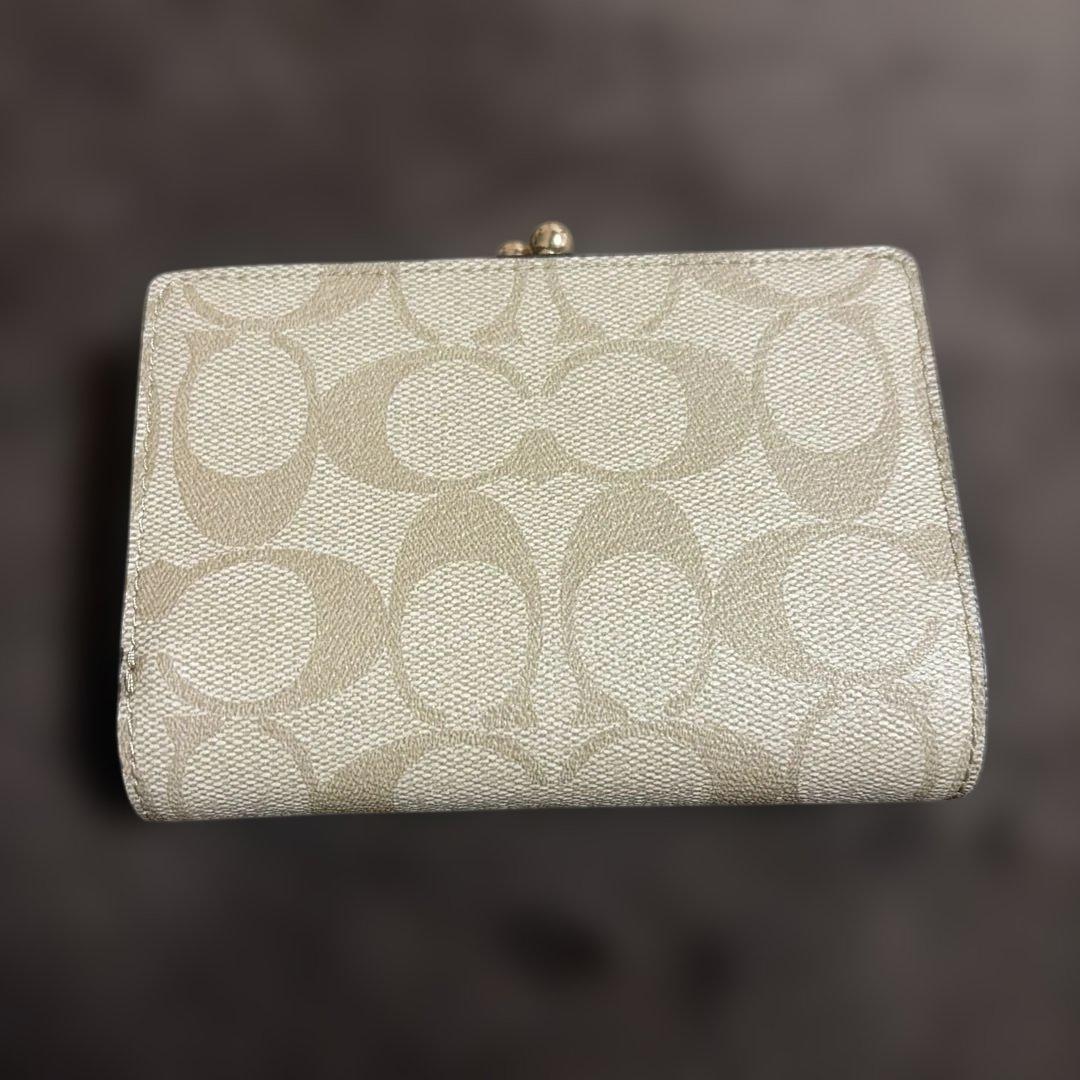 シロクマ COACH ゴールド 二つ折り財布