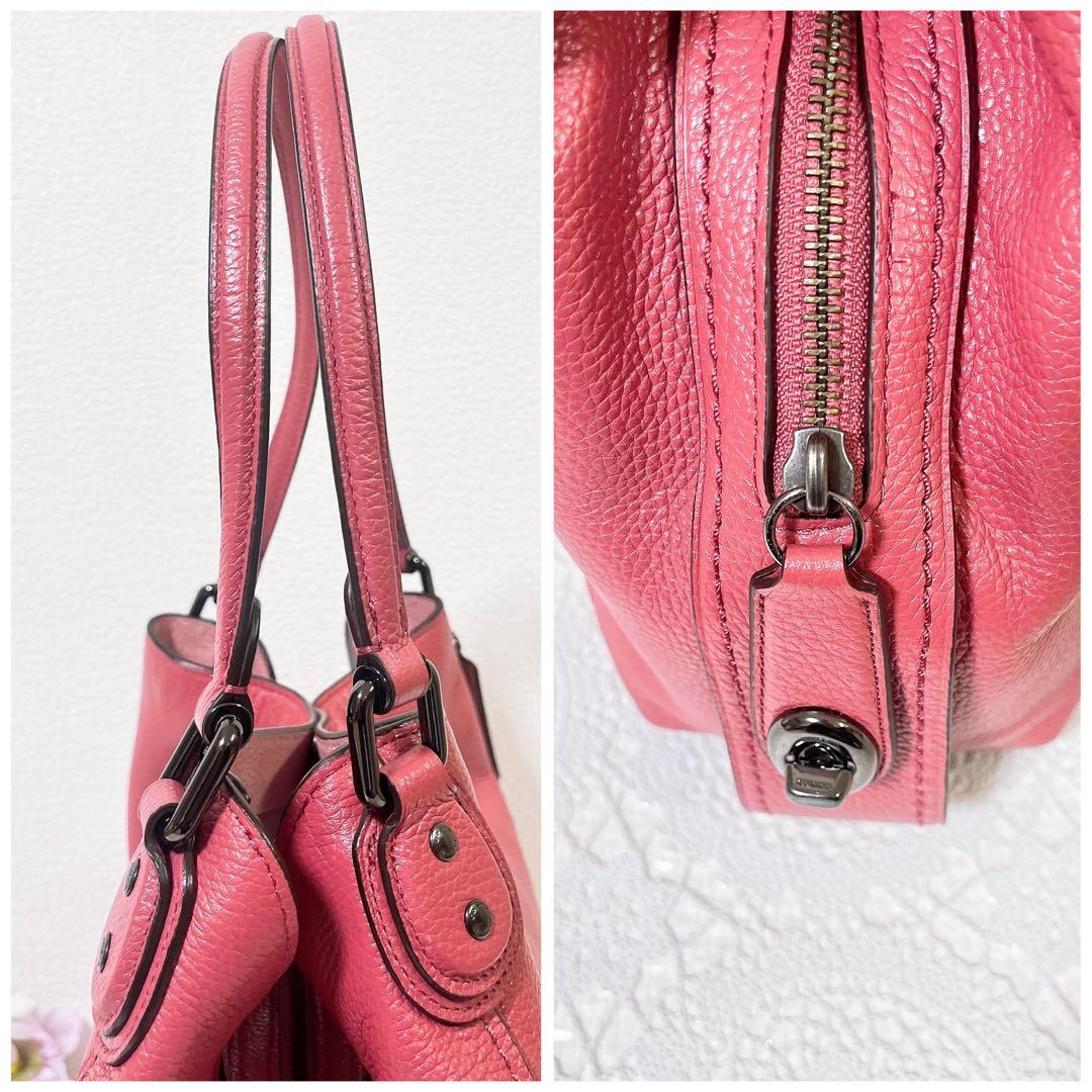 【極美品】COACH コーチ トートバッグ 肩掛け ピンク系 大容量 チャーム付
