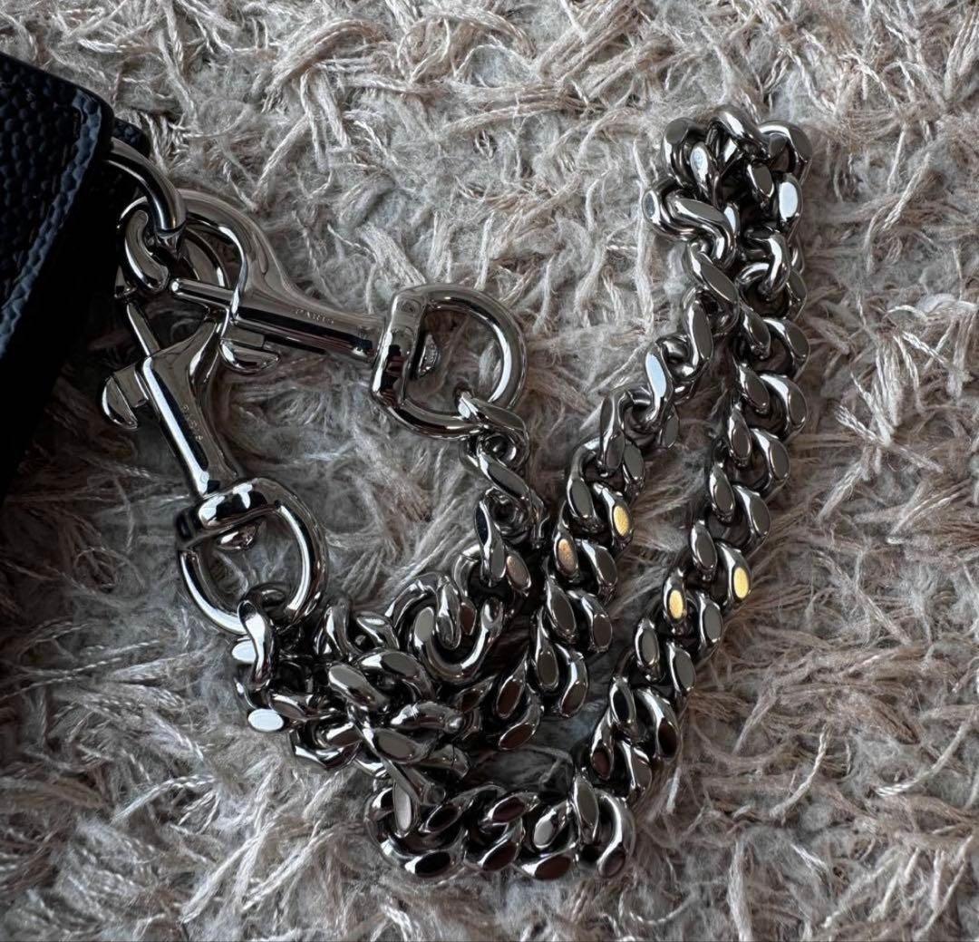 SAINT LAURENT ブラック 二つ折り財布 チェーンウォレット