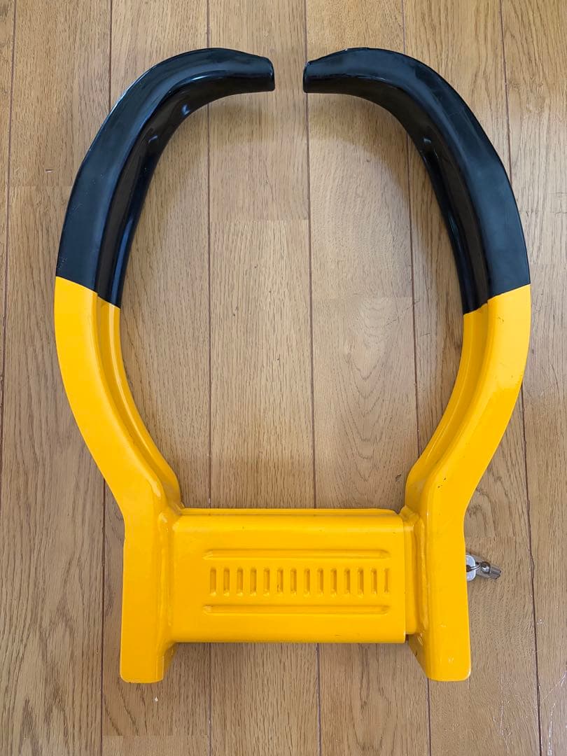 カエル　トヨタ純正　タイヤロック