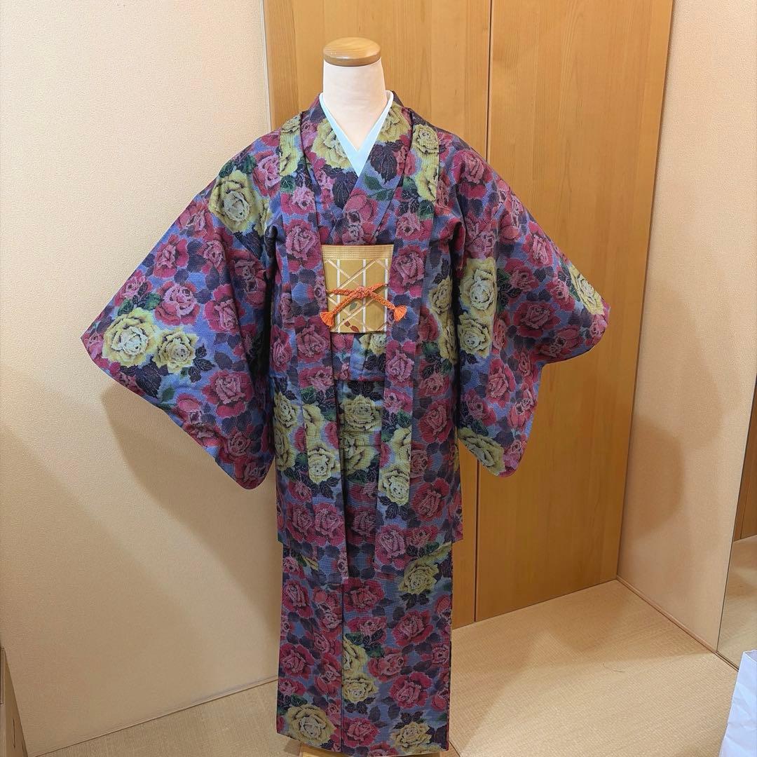 メ*メ様 正絹大島紬ばらの花柄アンサンブルーアンティーク