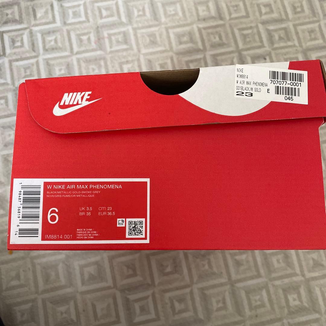 ナイキW AIR MAX PHENOMENA　IM8814-001 23センチ