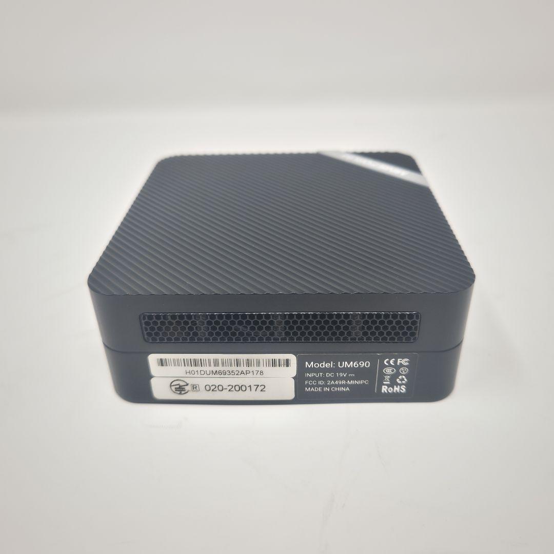 MINISFORUM　Venus Series UM690　ミニpc