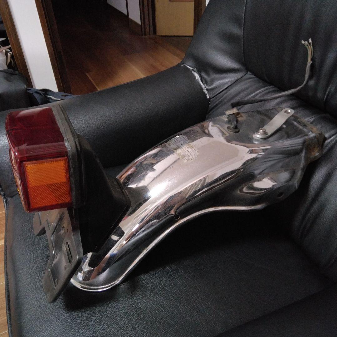 CB400t hawk純正フェンダー　テール