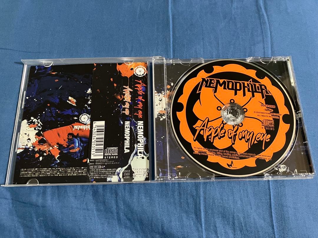 【直筆サイン入】NEMOPHILA Apple of my eye(通常版)