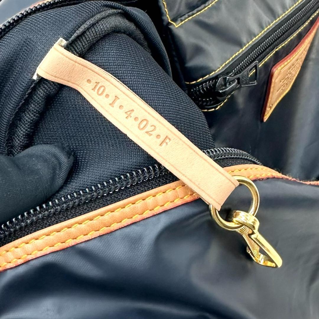 HUNTING WORLD バチュークロス ボストンバッグ 大容量 男女兼用