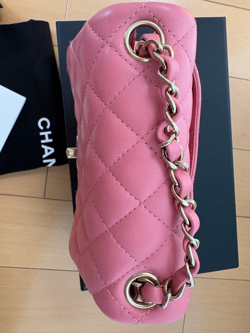 ジ*ー様 極美品 CHANEL ミニマトラッセ ベイビーピンク