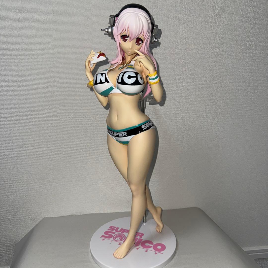 すーぱーそに子 水着フィギュア ギガンテック　ソフビ