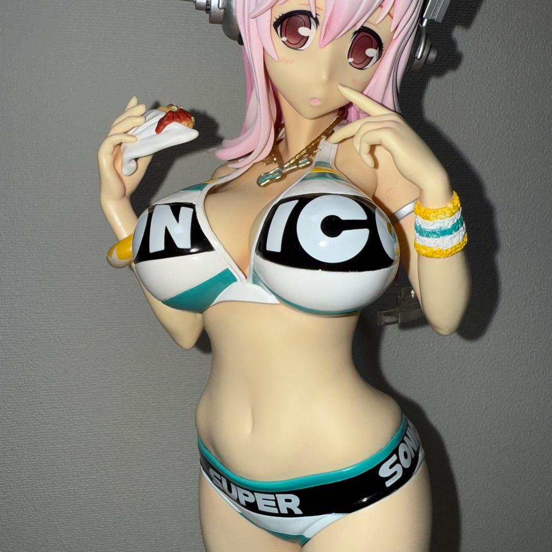 すーぱーそに子 水着フィギュア ギガンテック　ソフビ