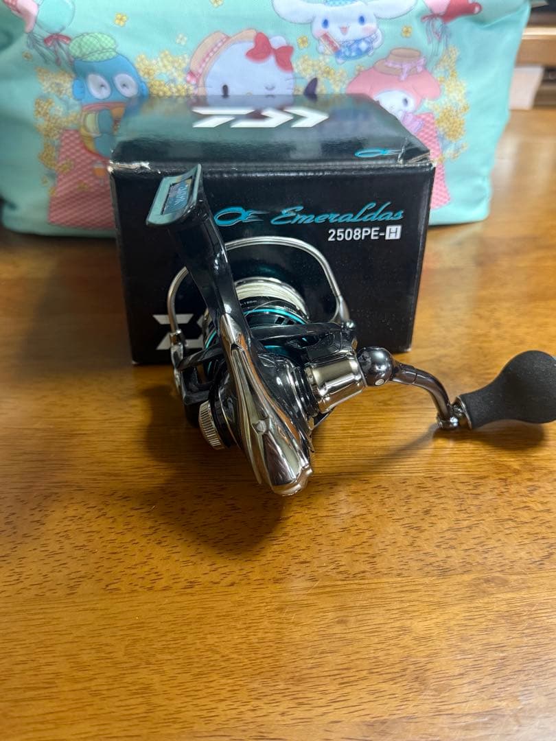 ダイワ Daiwa スピニングリール 16 エメラルダス 2508PE-H