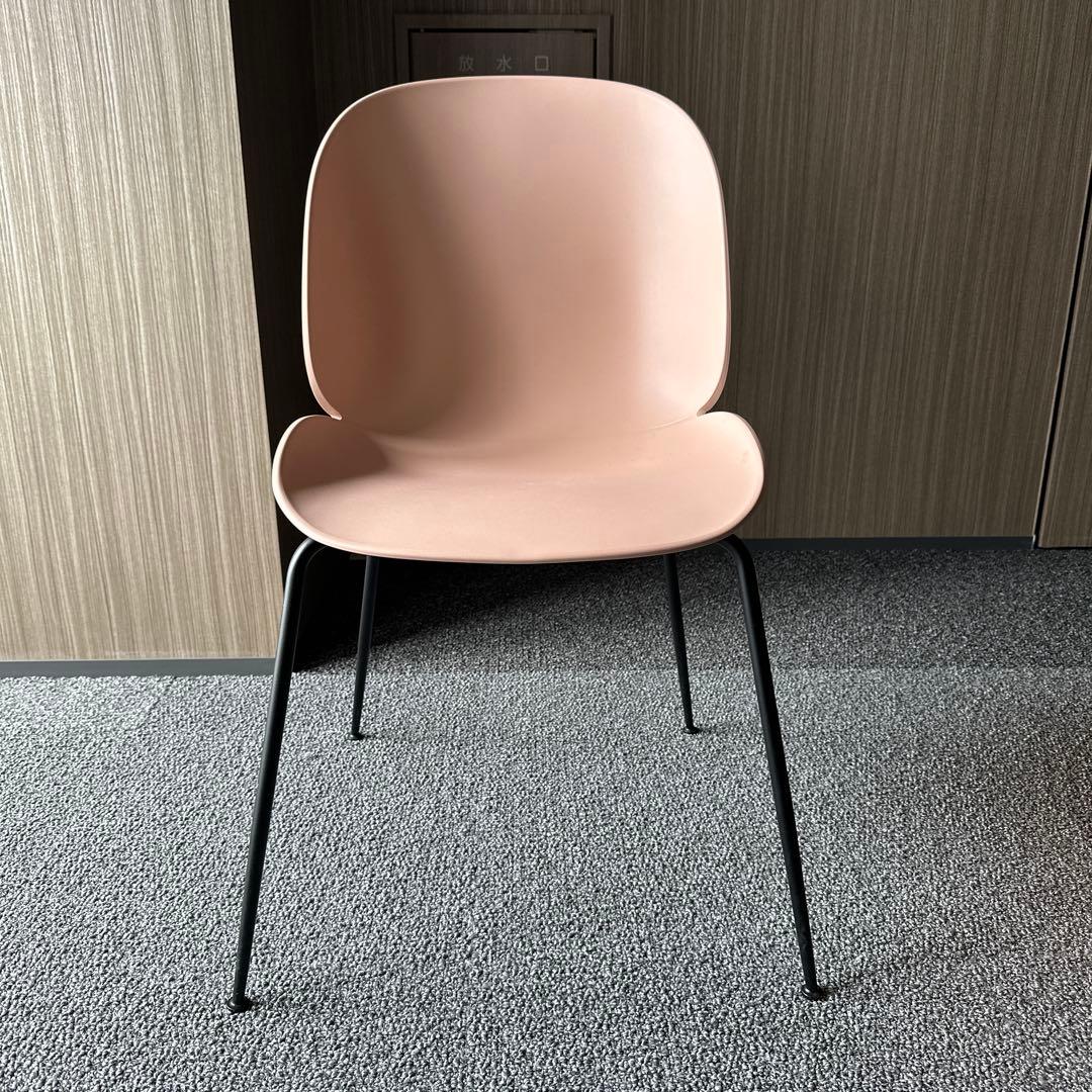 GUBI Beetle Dining Chair グビ　ダイニングチェア