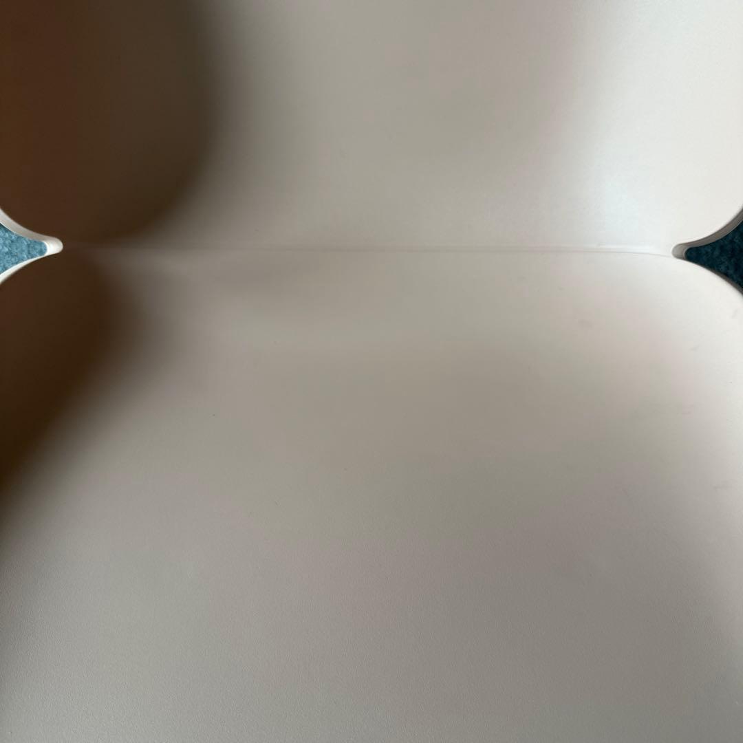 GUBI Beetle Dining Chair グビ　ダイニングチェア