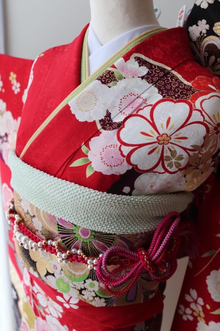 振袖フルセット 成人式 振袖セット 赤 金彩 古典柄