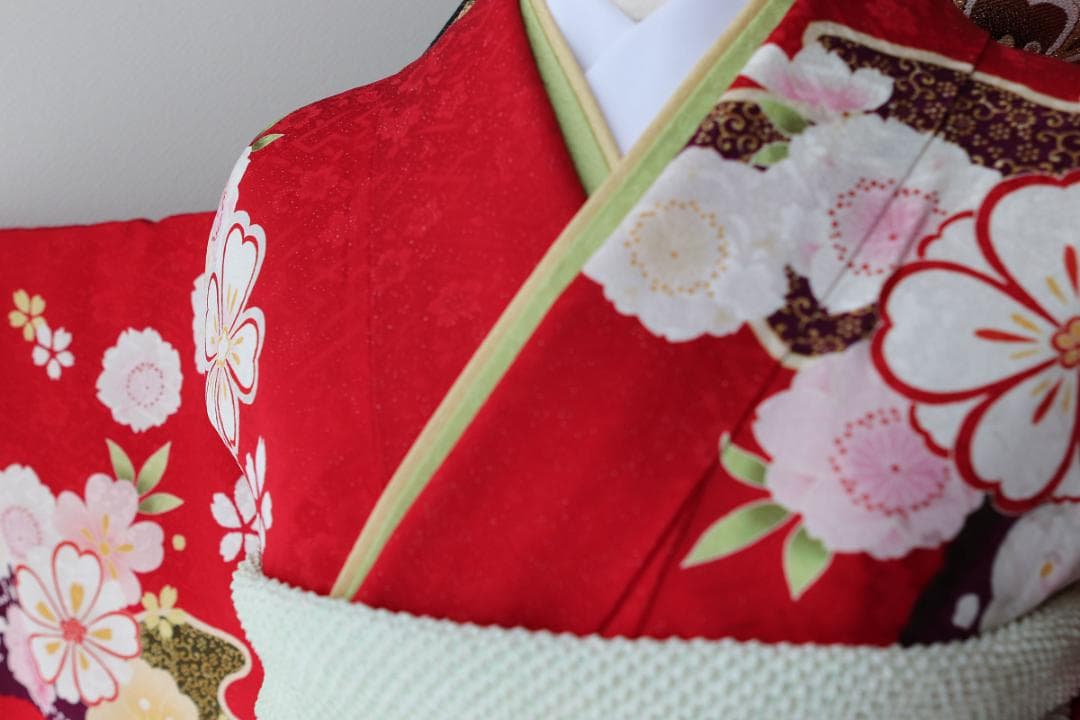 振袖フルセット 成人式 振袖セット 赤 金彩 古典柄