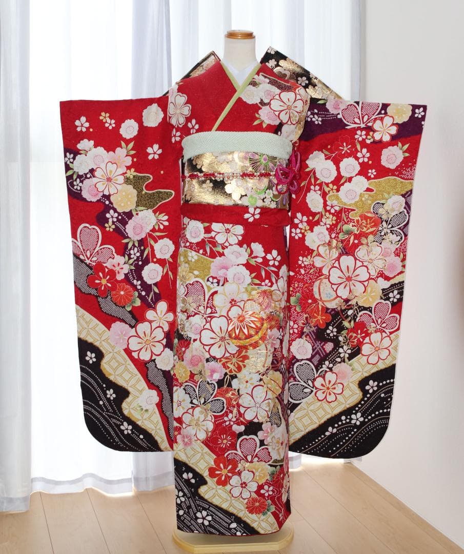 振袖フルセット 成人式 振袖セット 赤 金彩 古典柄