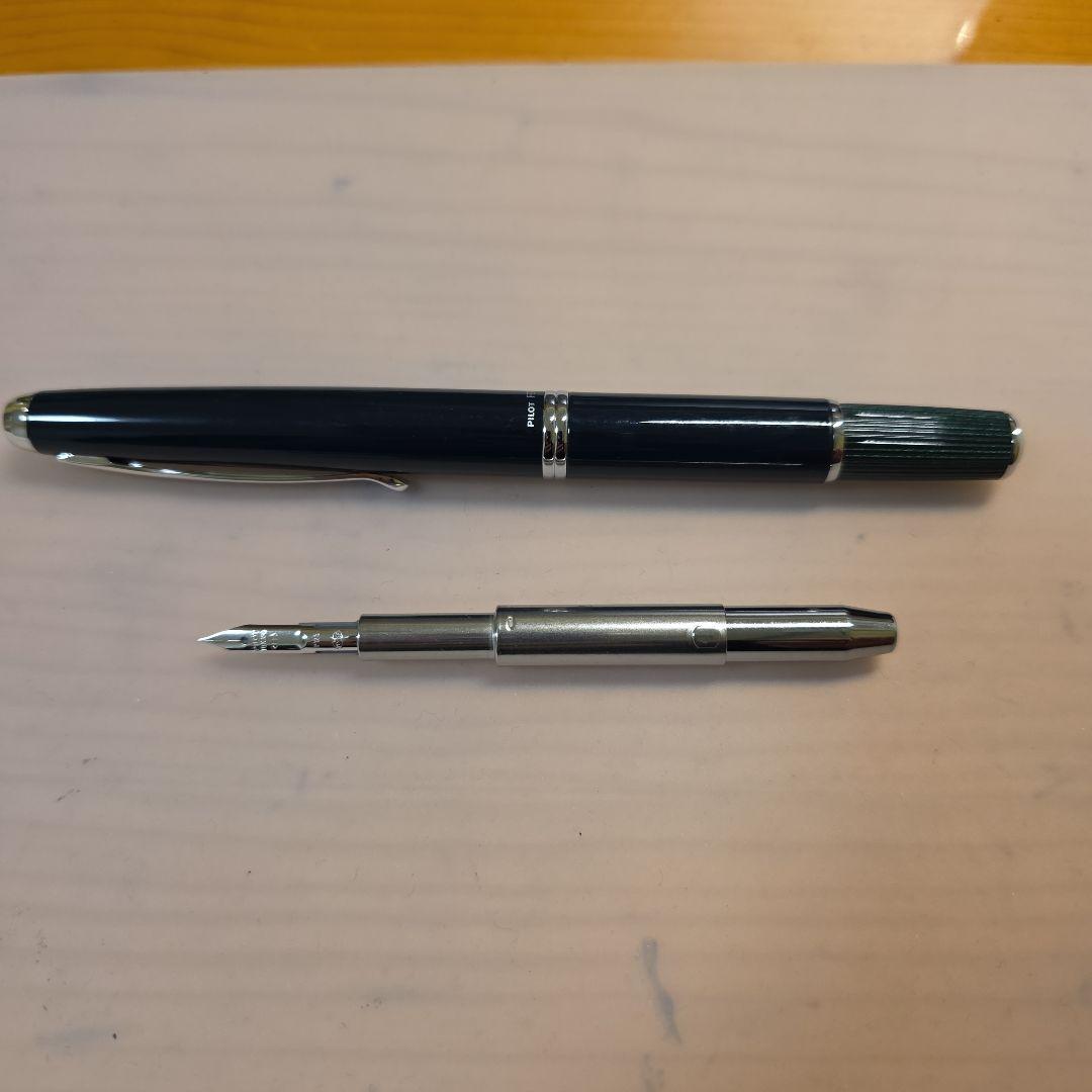 パイロット　キャップレスフェルモ ef