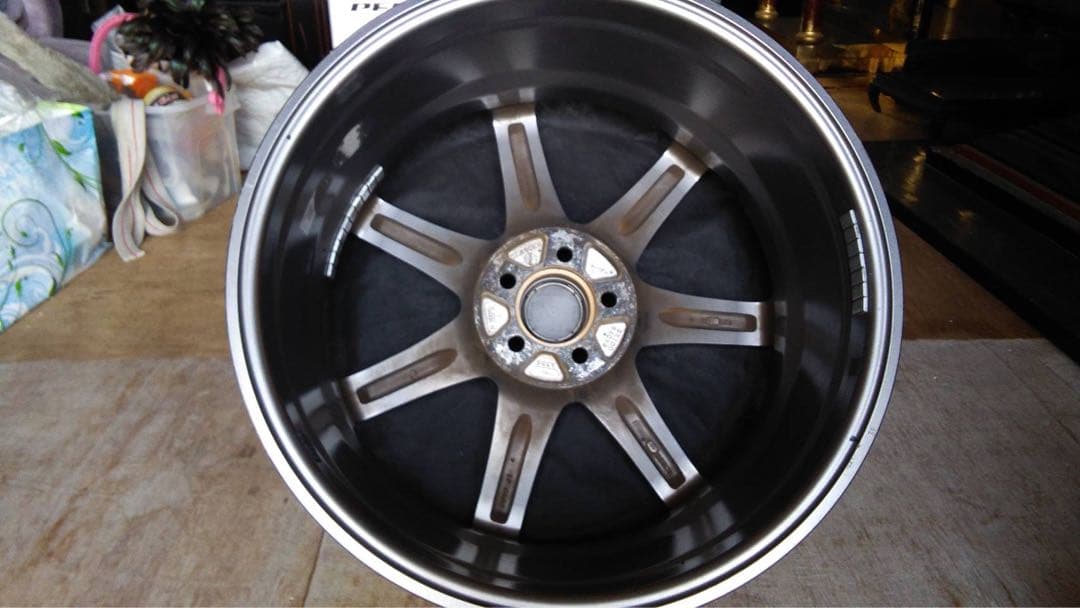 ENKEI PF07 18インチ　アルミホイール