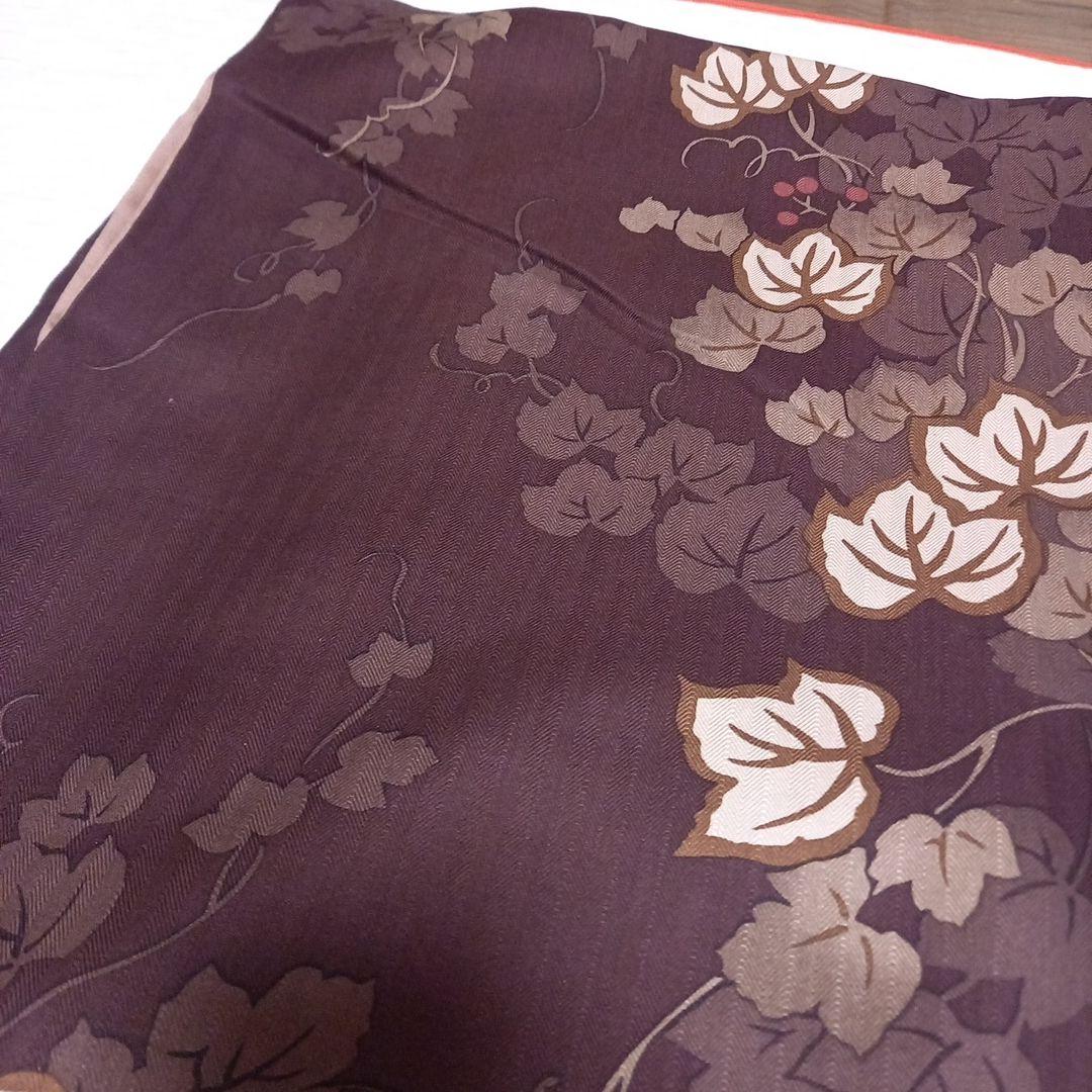 【未使用】WAKKA の うきうき小紋 渋い紫 葡萄葉模様 正絹 未使用