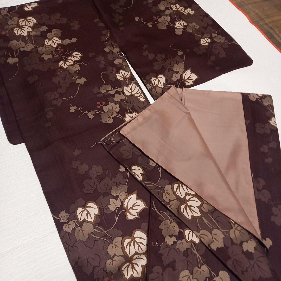 【未使用】WAKKA の うきうき小紋 渋い紫 葡萄葉模様 正絹 未使用