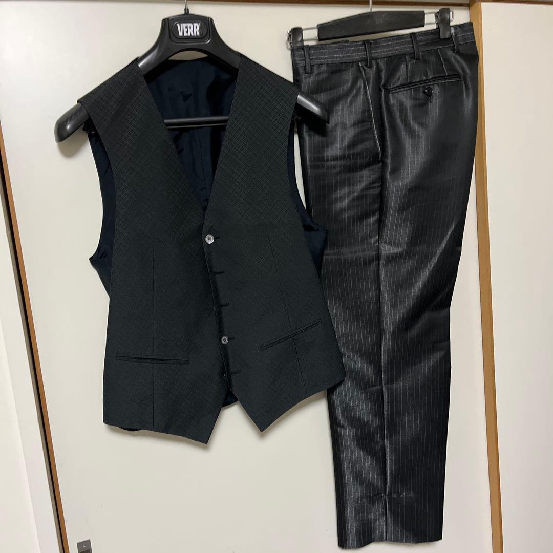 PAL ZILERI ストライプスーツ 光沢ブラック