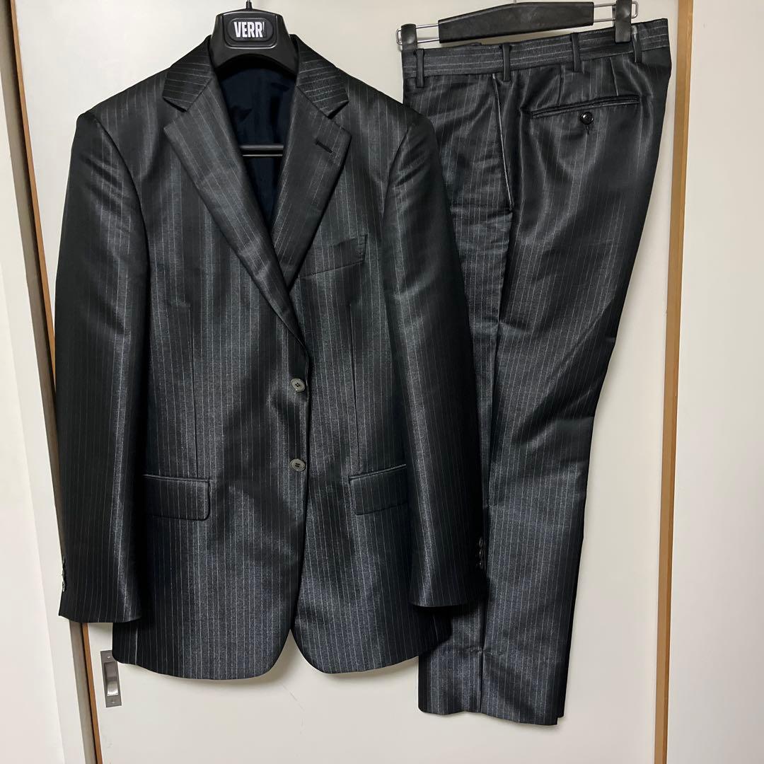 PAL ZILERI ストライプスーツ 光沢ブラック