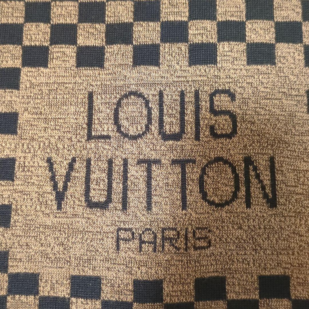 ＬＯUIS ＶUITＴＯN マフラー