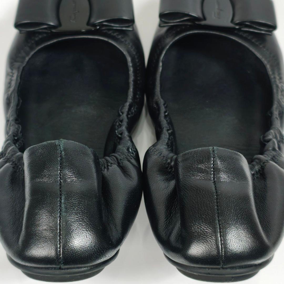 フェラガモ ヴァラリボン バレエシューズ LIZINKA ブラック 23.5