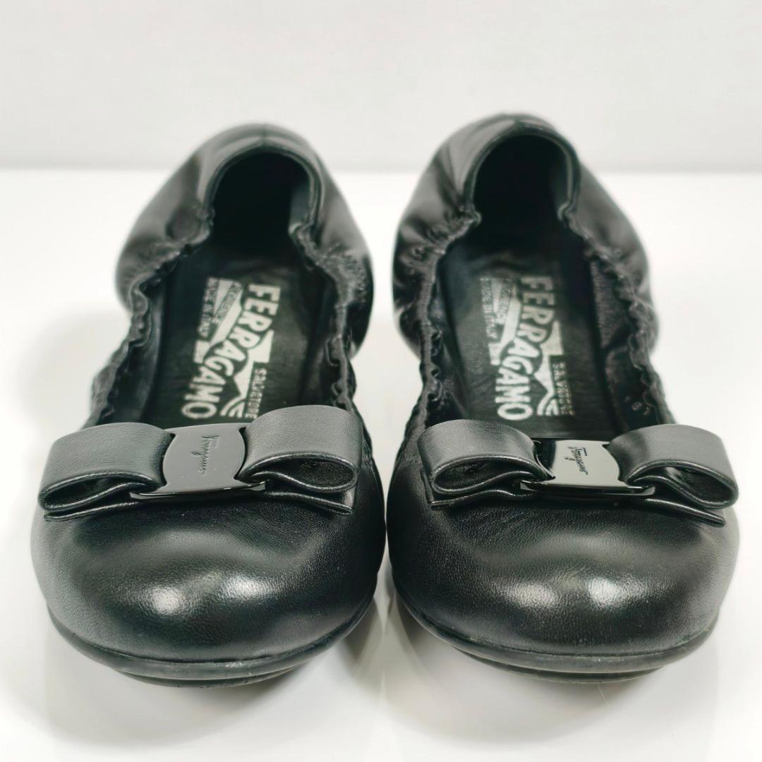 フェラガモ ヴァラリボン バレエシューズ LIZINKA ブラック 23.5