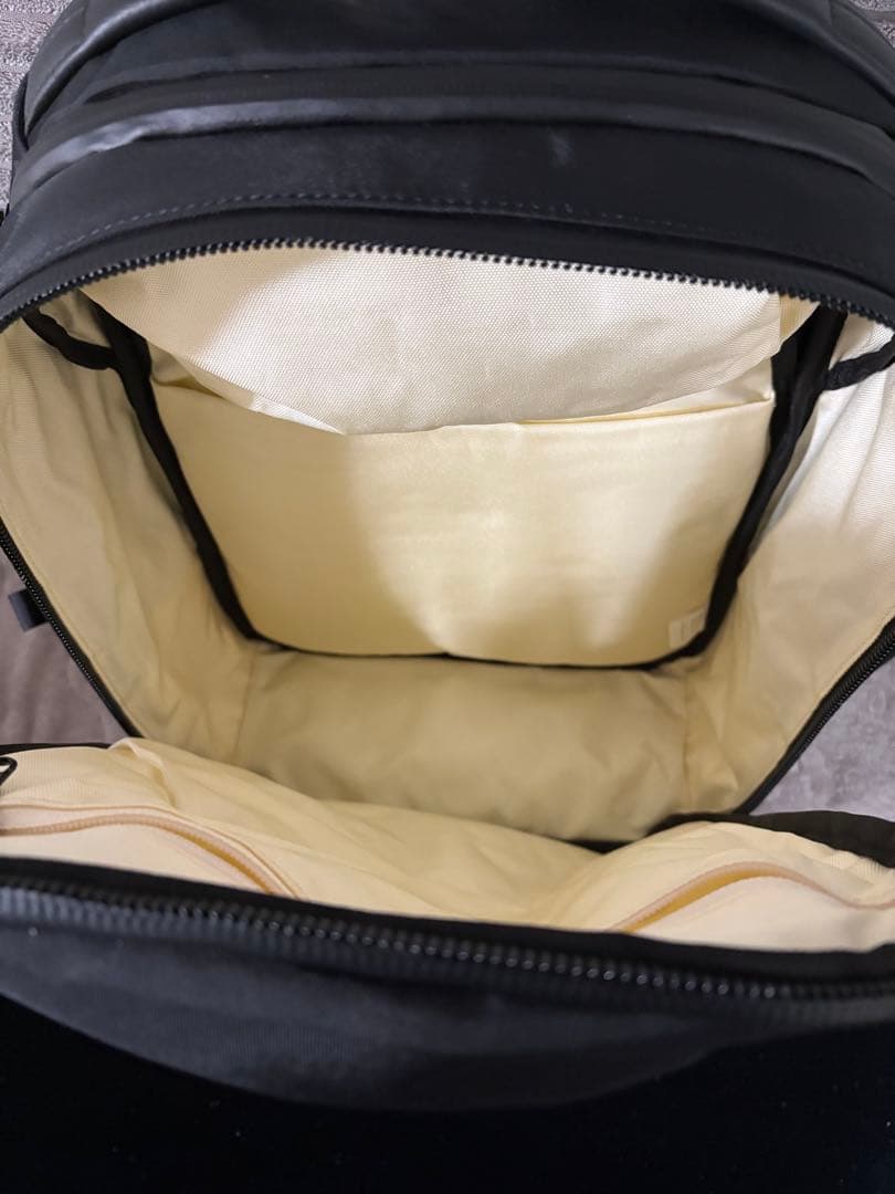 broski and supply 「canopy」